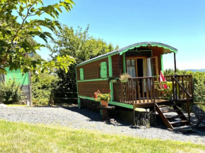 Gîte de France La roulotte - Gîte de France 4 personnes MAE-4651